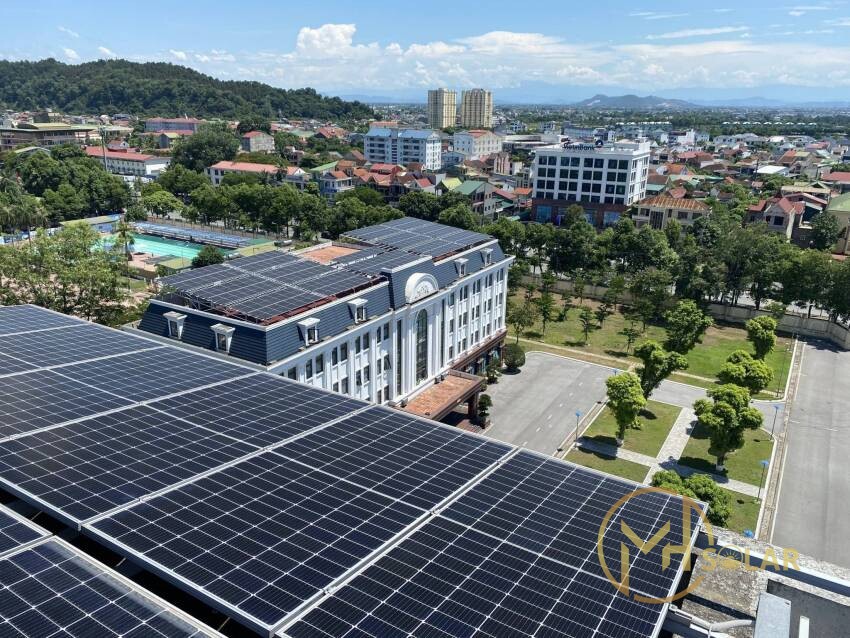 lắp điện mặt trời khách sạn